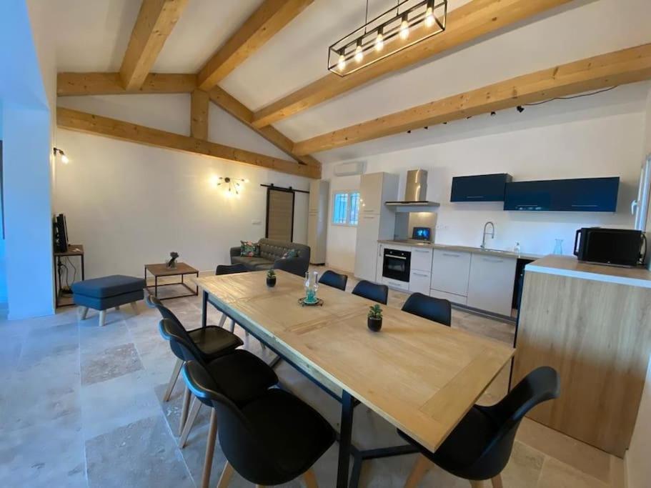 Villa Cigalons En Pleine Pinede Avec Piscine Chauffee De Mai A Septembre Auriol Buitenkant foto