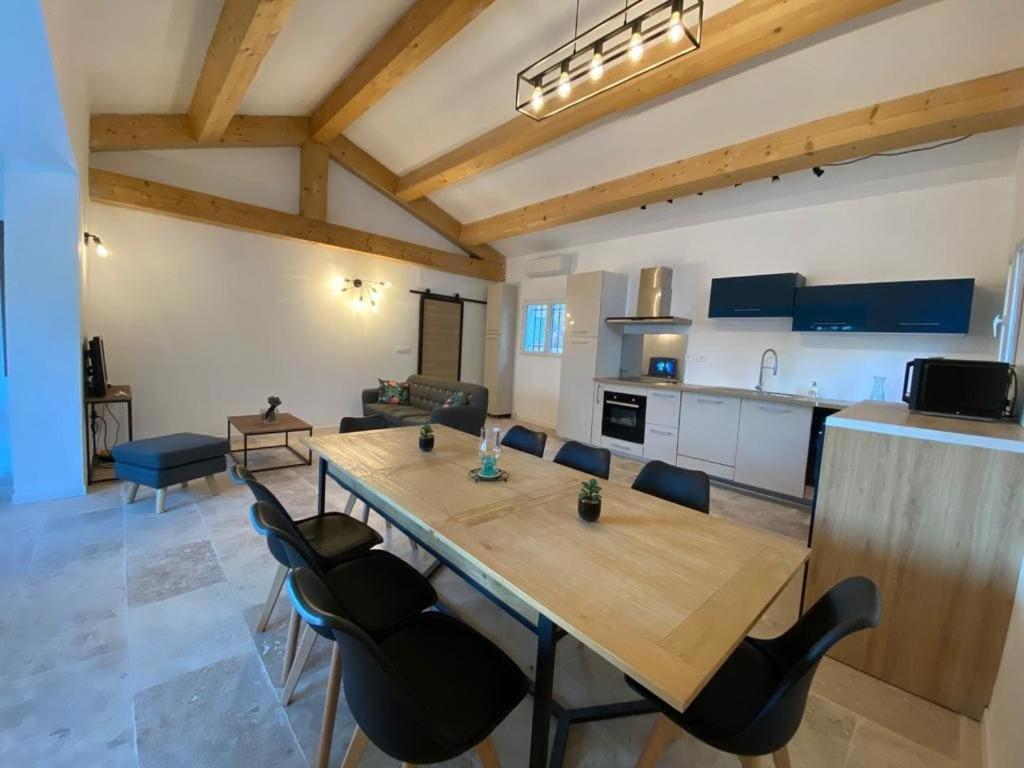 Villa Cigalons En Pleine Pinede Avec Piscine Chauffee De Mai A Septembre Auriol Buitenkant foto