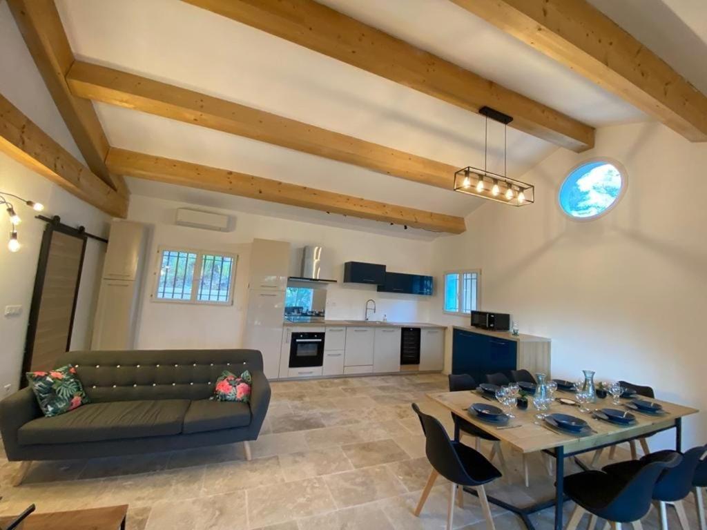 Villa Cigalons En Pleine Pinede Avec Piscine Chauffee De Mai A Septembre Auriol Buitenkant foto